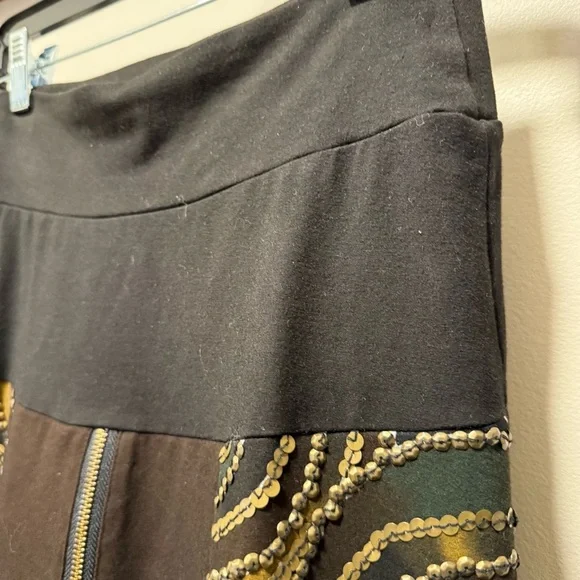 Vintage Sequin Spiral Brown and Black Front Zipper Detail Skirt S - Picture 6 of 9